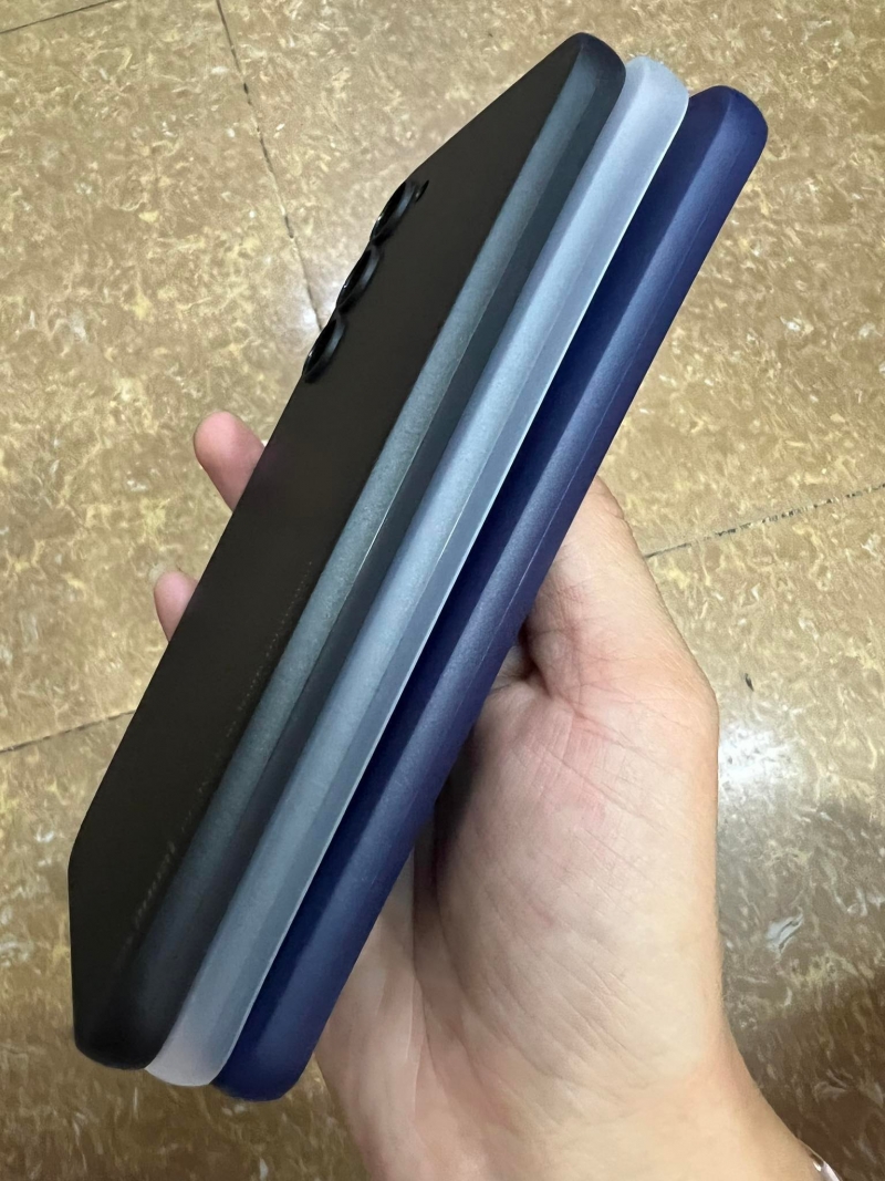 Ốp Lưng Samsung Galaxy S23 Plus Siêu Mỏng Nhám Mờ Hiệu Memumi được làm bằng nhựa silicon siêu dẻo nhám và mỏng có độ đàn hồi tốt cầm nhẹ tay chắc chắn.